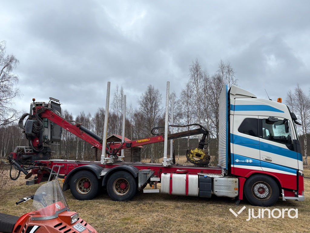 Timmerbil med släp - Volvo, FH16