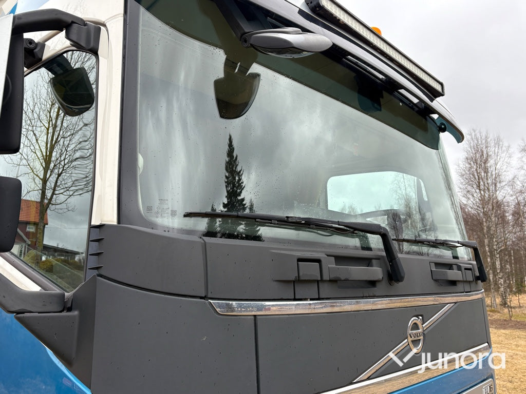 Timmerbil med släp - Volvo, FH16