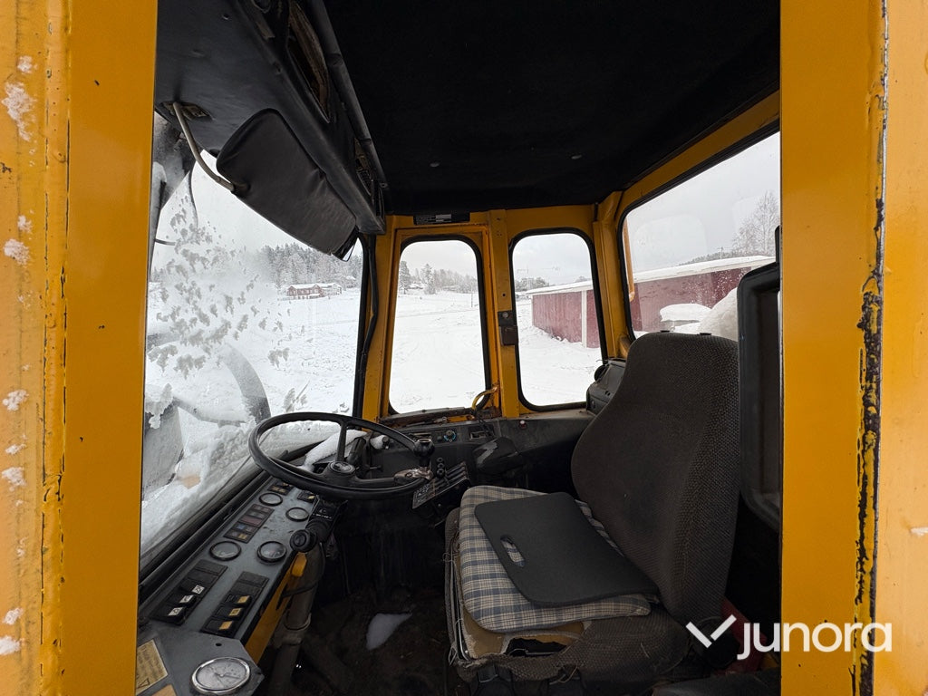 Hjullastare - Volvo, L120