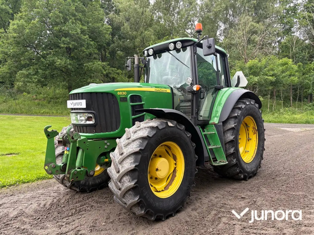 Traktor - John Deere, 6830 Premium