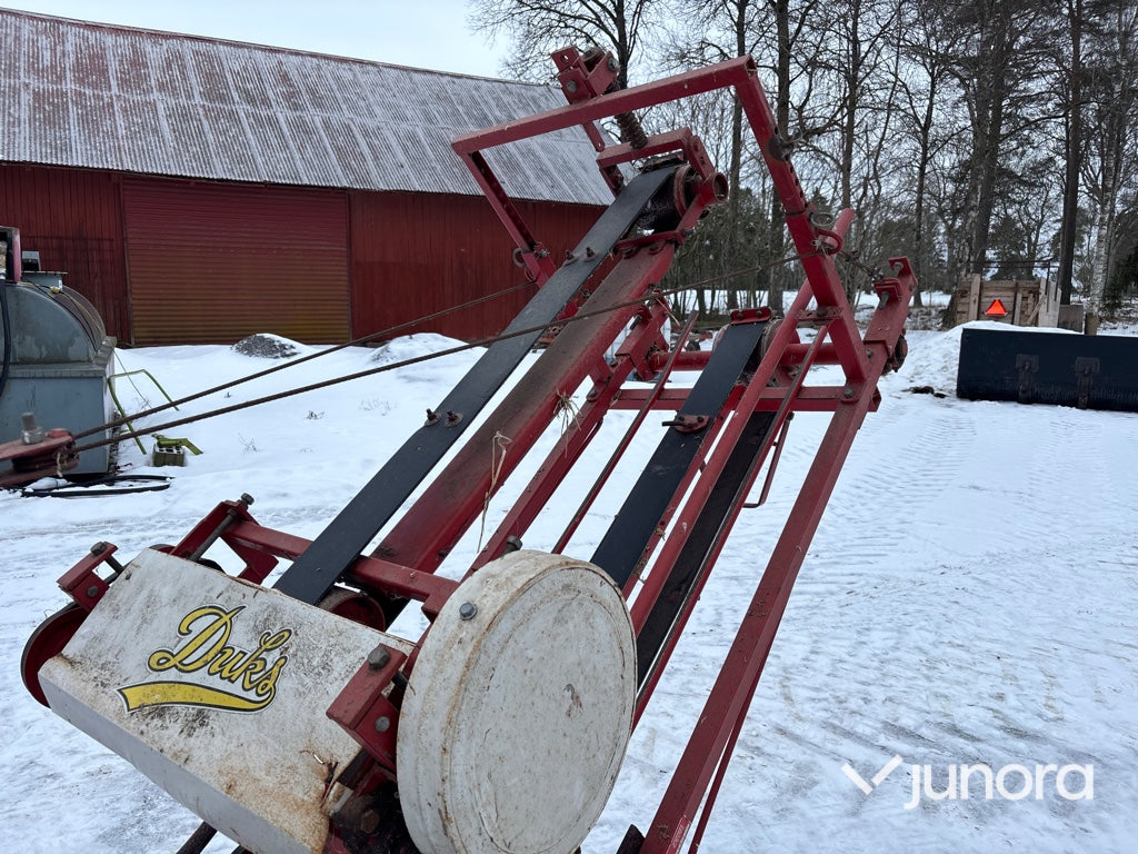 Hårdpress + Kastare - John Deere, 332A