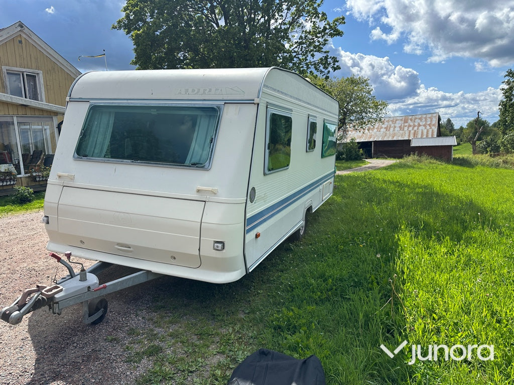 Husvagn - Adria, Unica B 502 UP