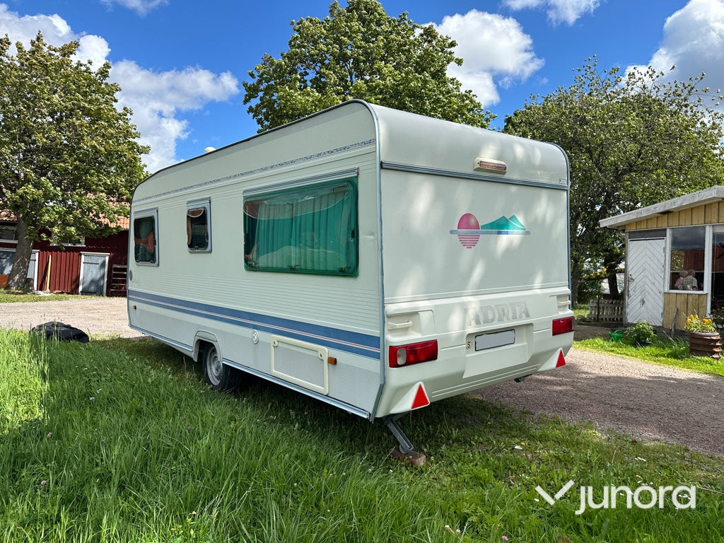 Husvagn - Adria, Unica B 502 UP