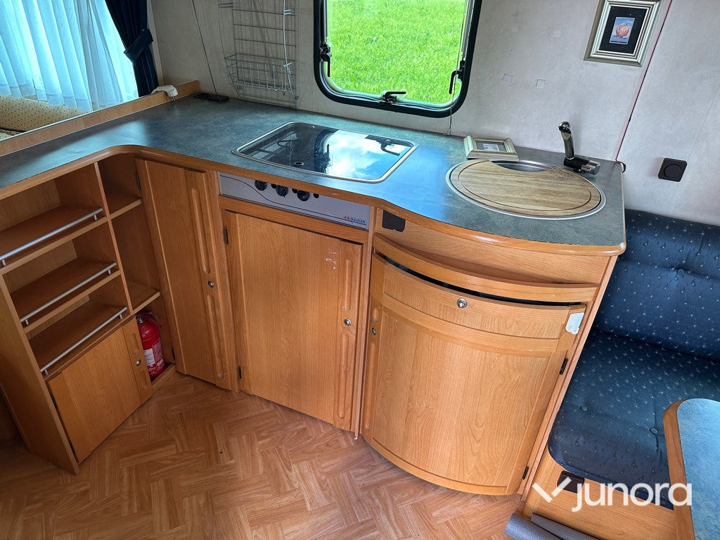 Husvagn - Adria, Unica B 502 UP