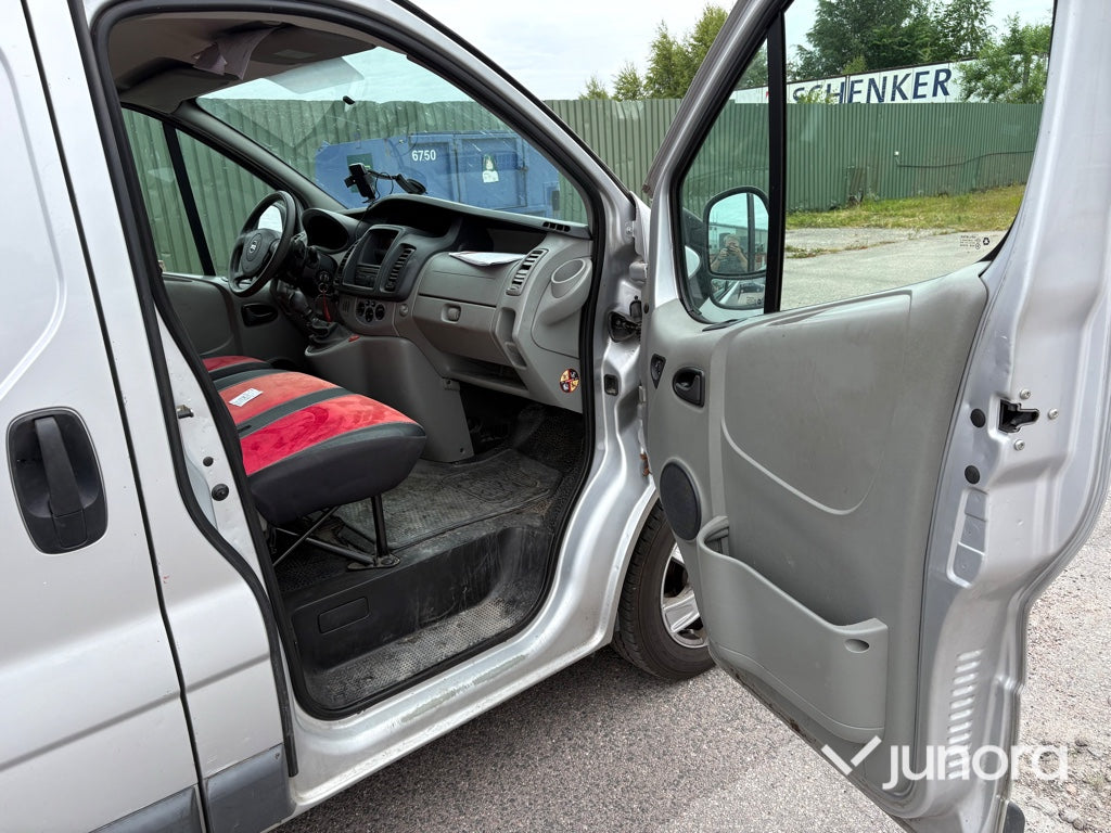 Lätt lastbil - Nissan, Primastar 2.0 dCi 115