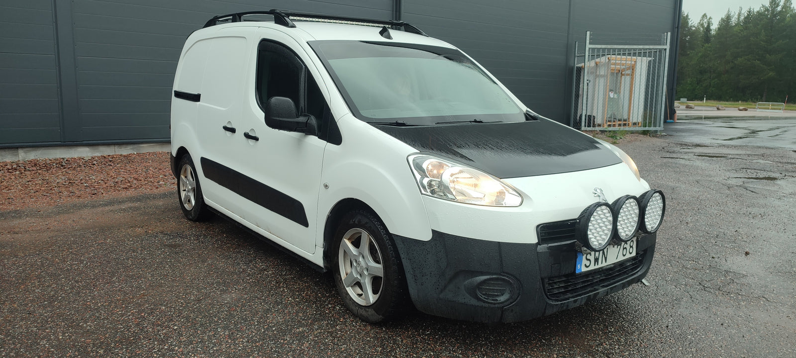 Peugeot partner van 1.6 hdi 2013