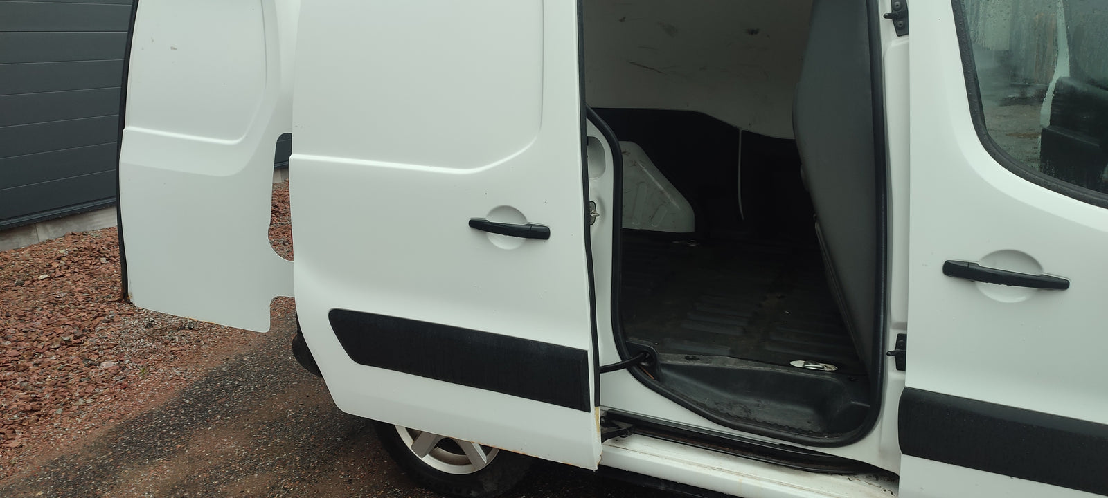 Peugeot partner van 1.6 hdi 2013