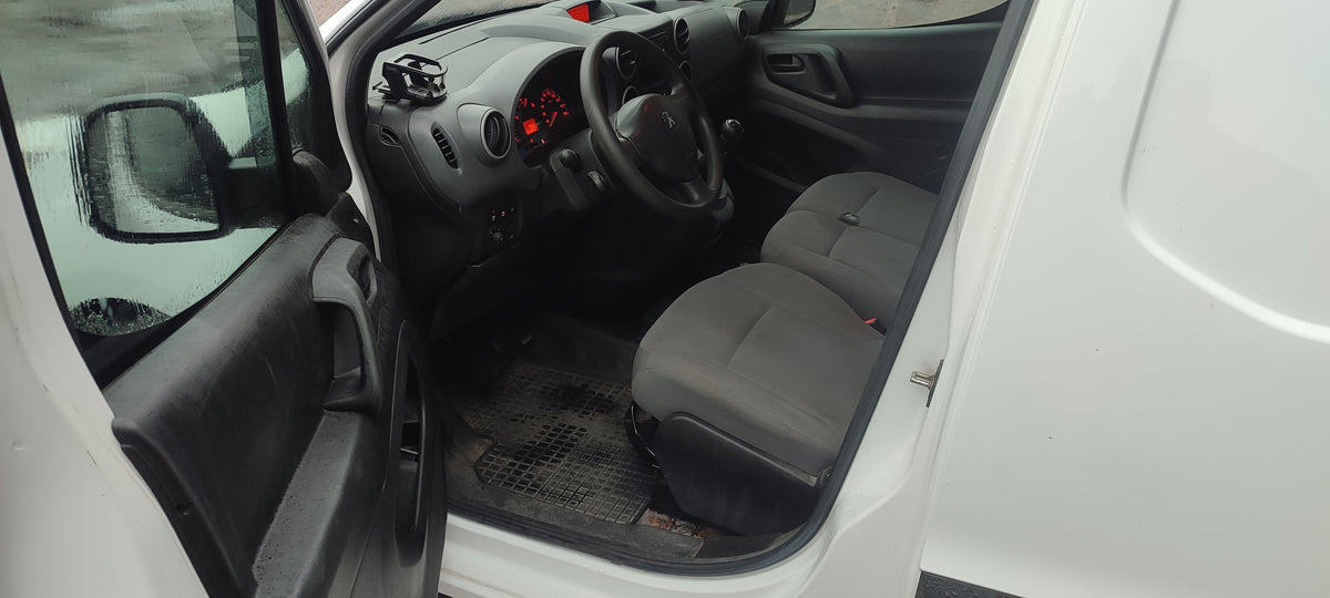 Peugeot partner van 1.6 hdi 2013