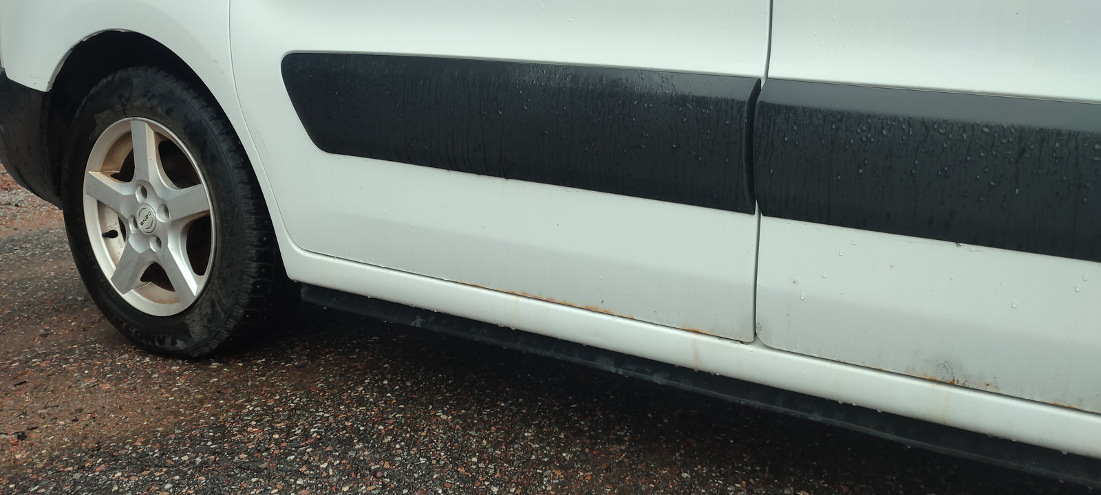 Peugeot partner van 1.6 hdi 2013