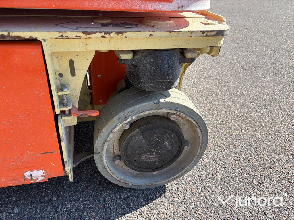 Pelarlift - JLG, 1230ES