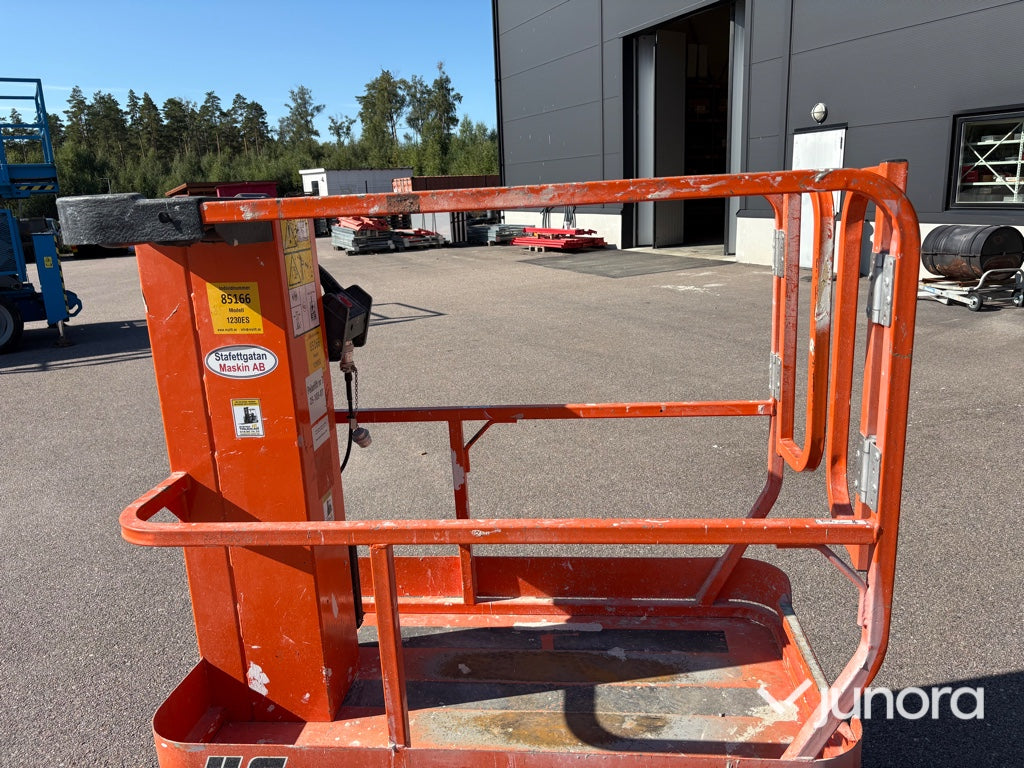 Pelarlift - JLG, 1230ES