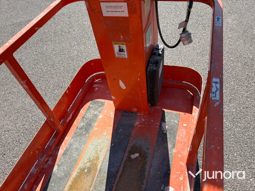 Pelarlift - JLG, 1230ES