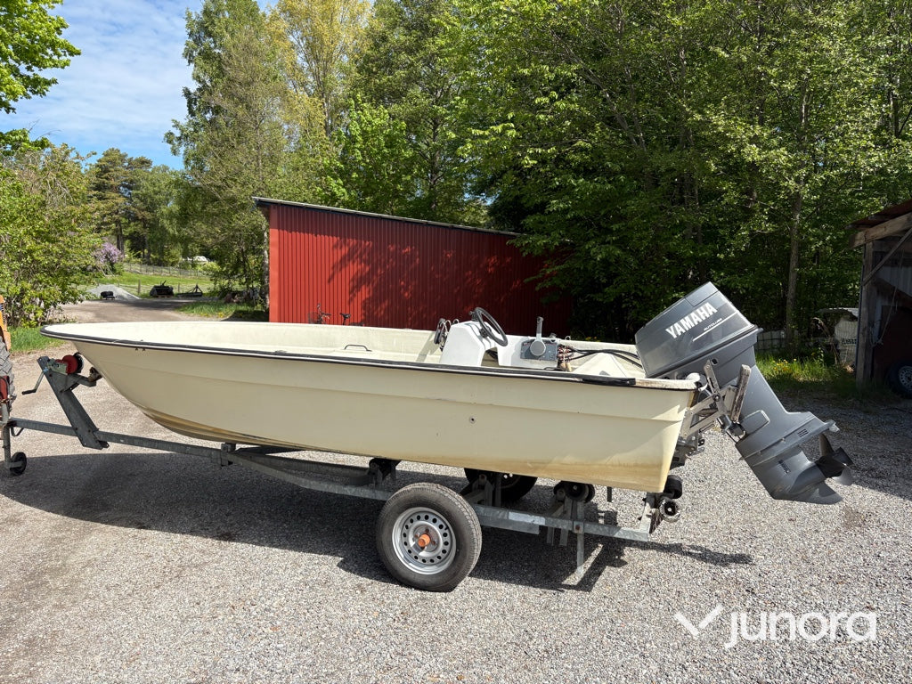 Styrpulpetbåt, Trailer - Med Yamaha, 70hk