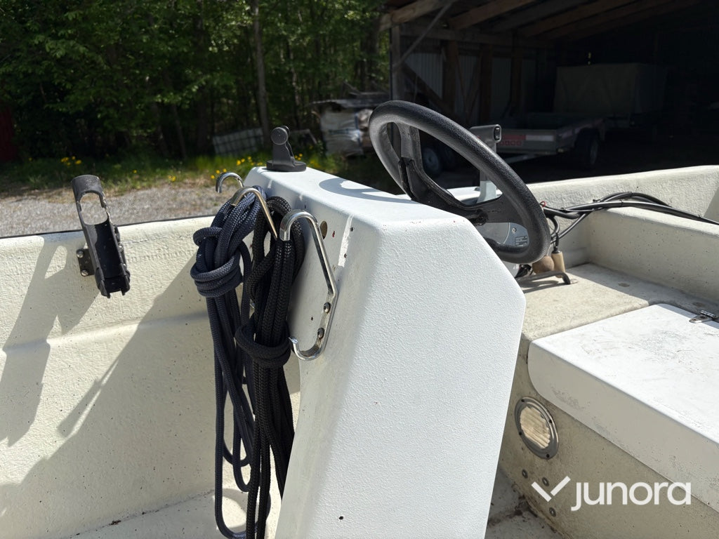 Styrpulpetbåt, Trailer - Med Yamaha, 70hk