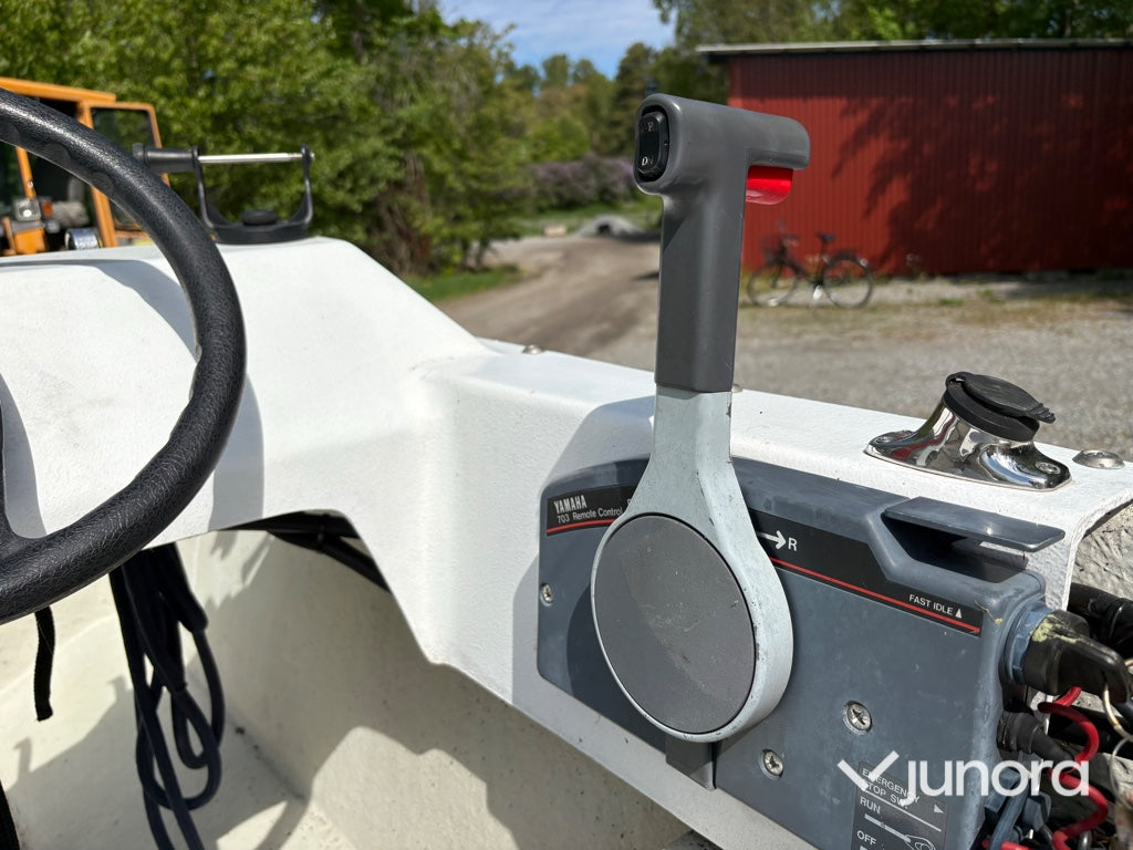 Styrpulpetbåt, Trailer - Med Yamaha, 70hk