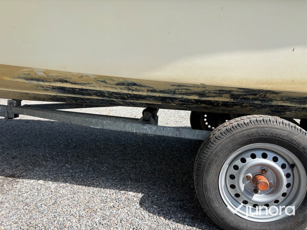 Styrpulpetbåt, Trailer - Med Yamaha, 70hk