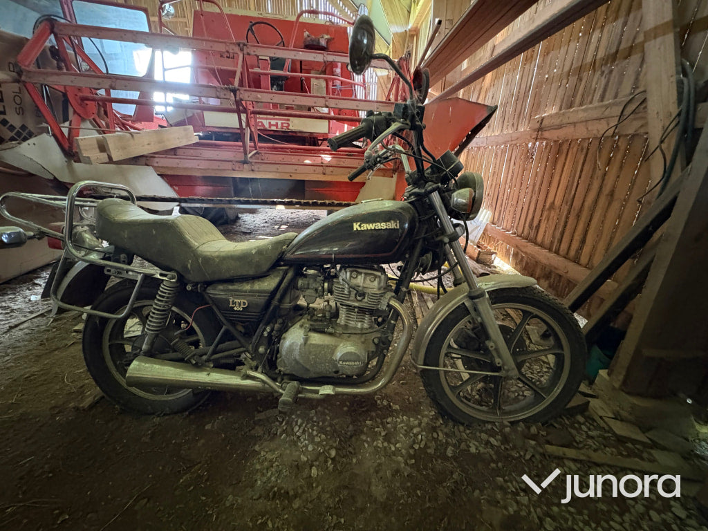 Motorcykel Kawasaki Z 400 LTD