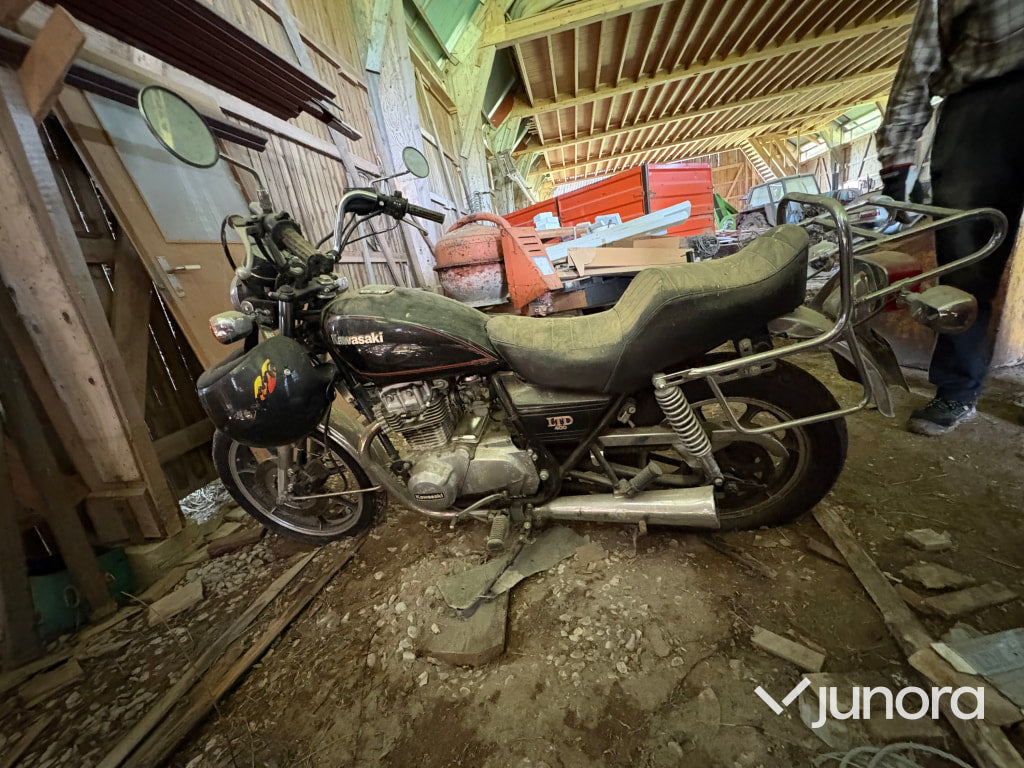 Motorcykel Kawasaki Z 400 LTD