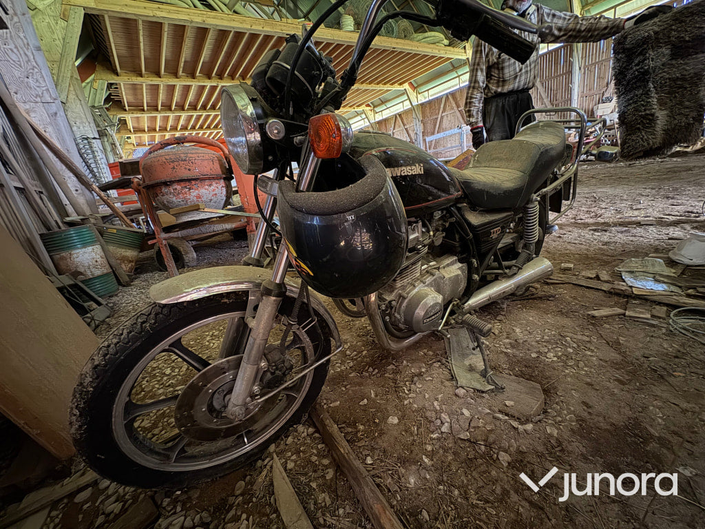 Motorcykel Kawasaki Z 400 LTD