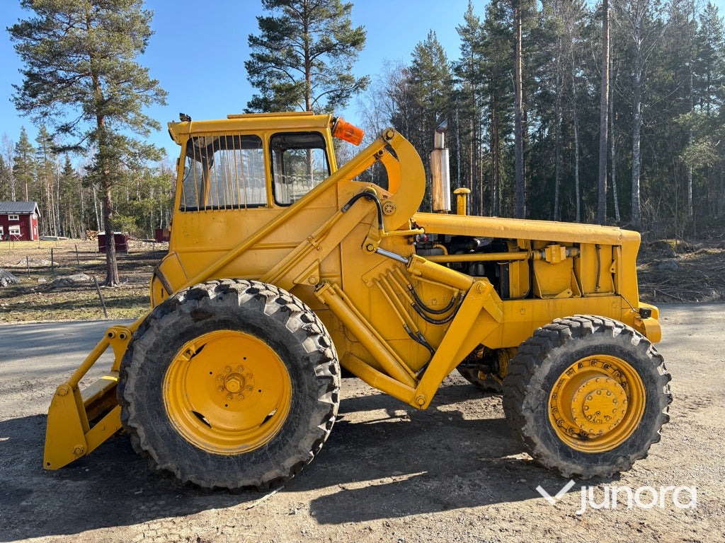 Baklastare - Volvo, BM 640