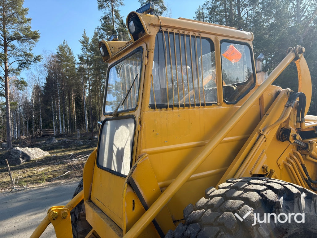 Baklastare - Volvo, BM 640
