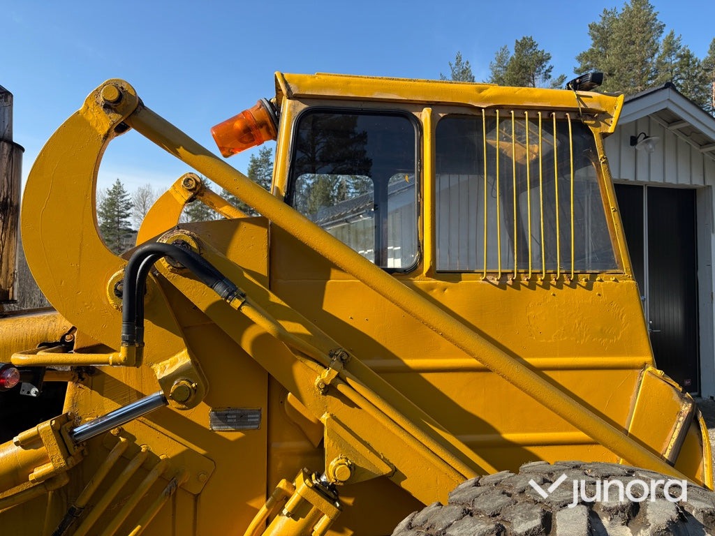 Baklastare - Volvo, BM 640