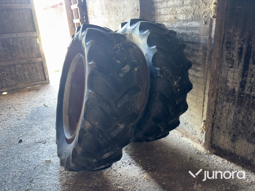 Dubbelmontage - Till traktor, Goodyear, 480/70R38