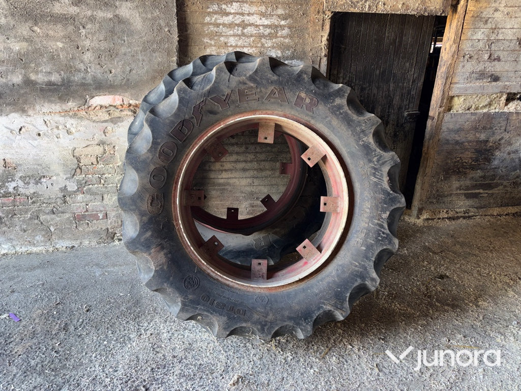 Dubbelmontage - Till traktor, Goodyear, 480/70R38