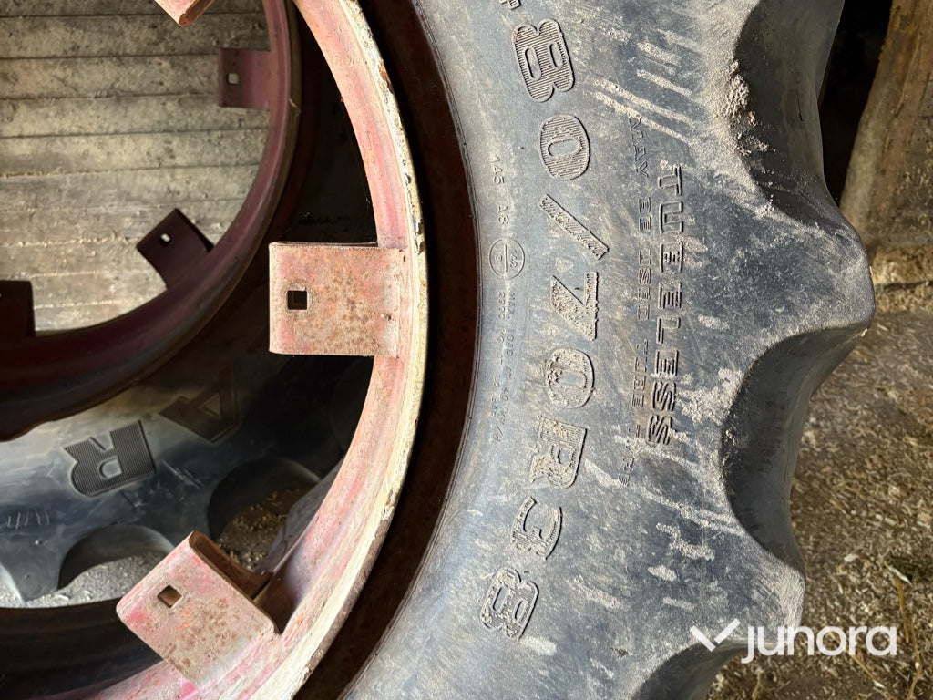 Dubbelmontage - Till traktor, Goodyear, 480/70R38