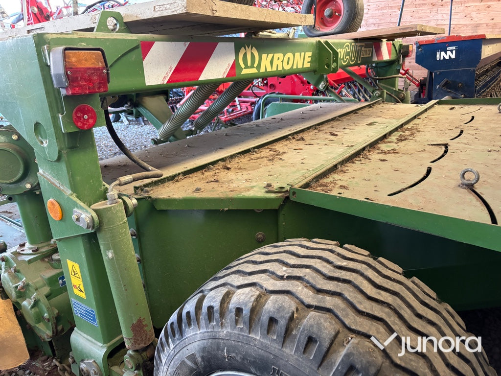 Slåtterkross - Krone EasyCut 3210 CV