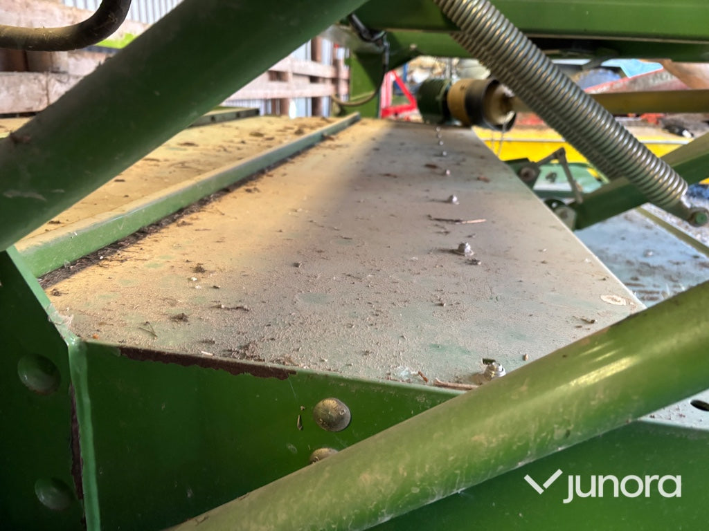 Slåtterkross - Krone EasyCut 3210 CV