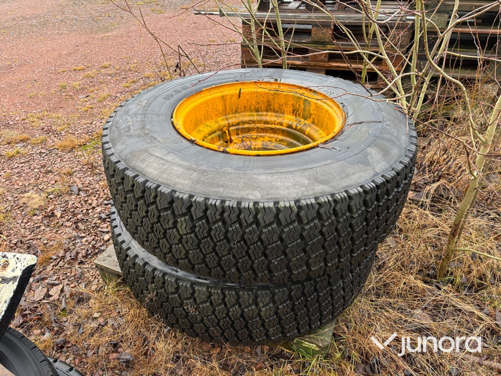 Traktordäck + fälg - Michelin