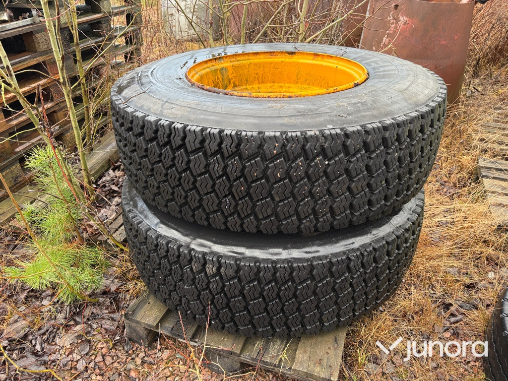 Traktordäck + fälg - Michelin