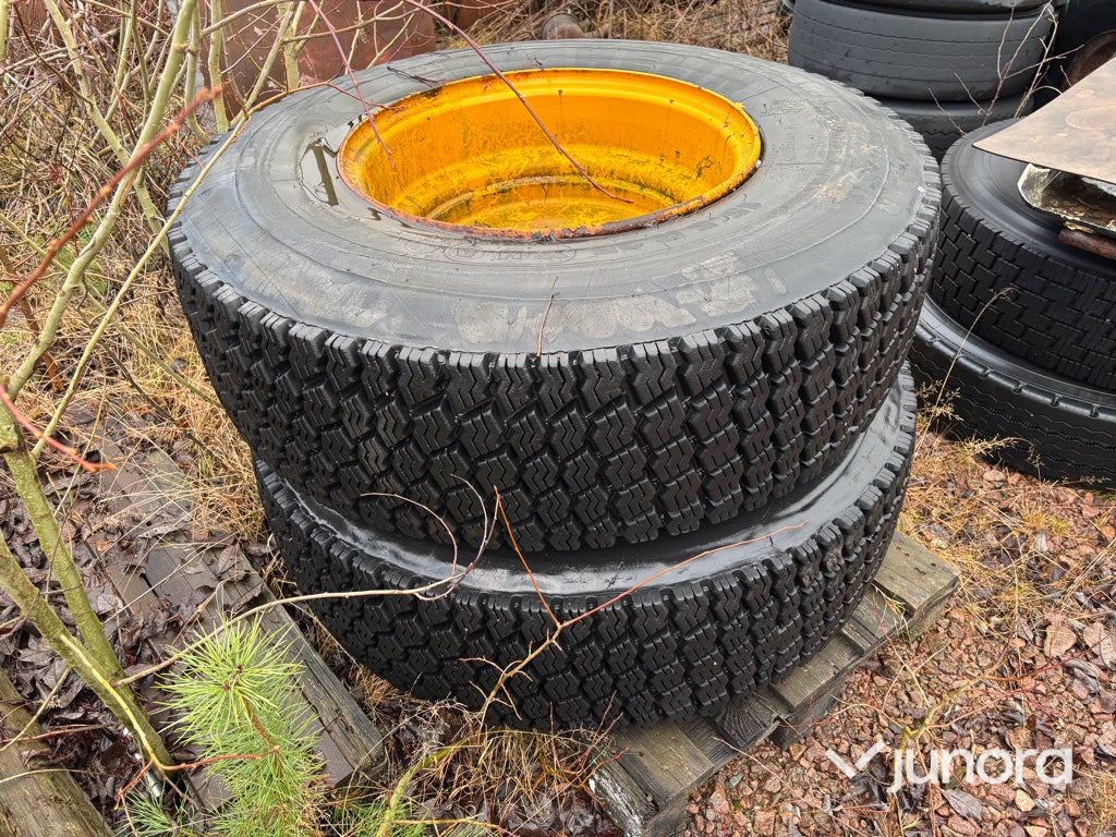 Traktordäck + fälg - Michelin