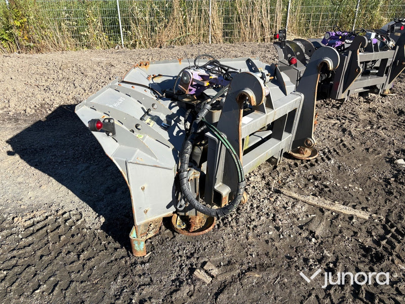 Hjullastare + Vikplog - Kramer 8115, Holms