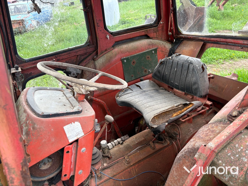 Traktor - Nuffield, 3/45