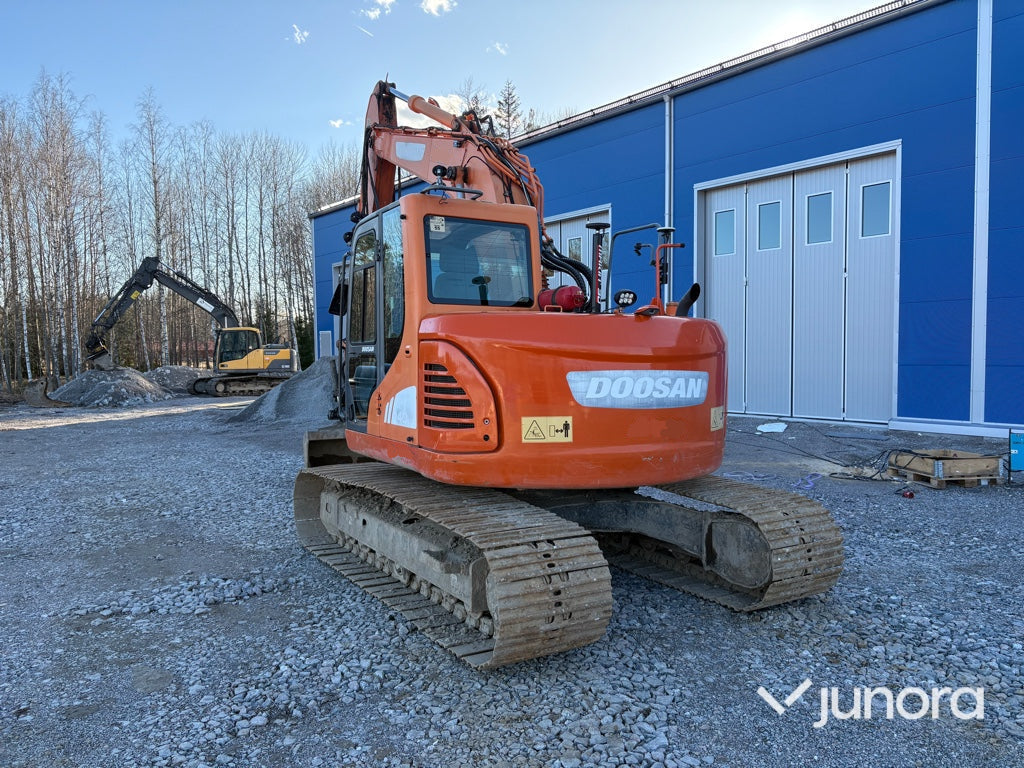 Grävmaskin - Doosan, DX140LCR