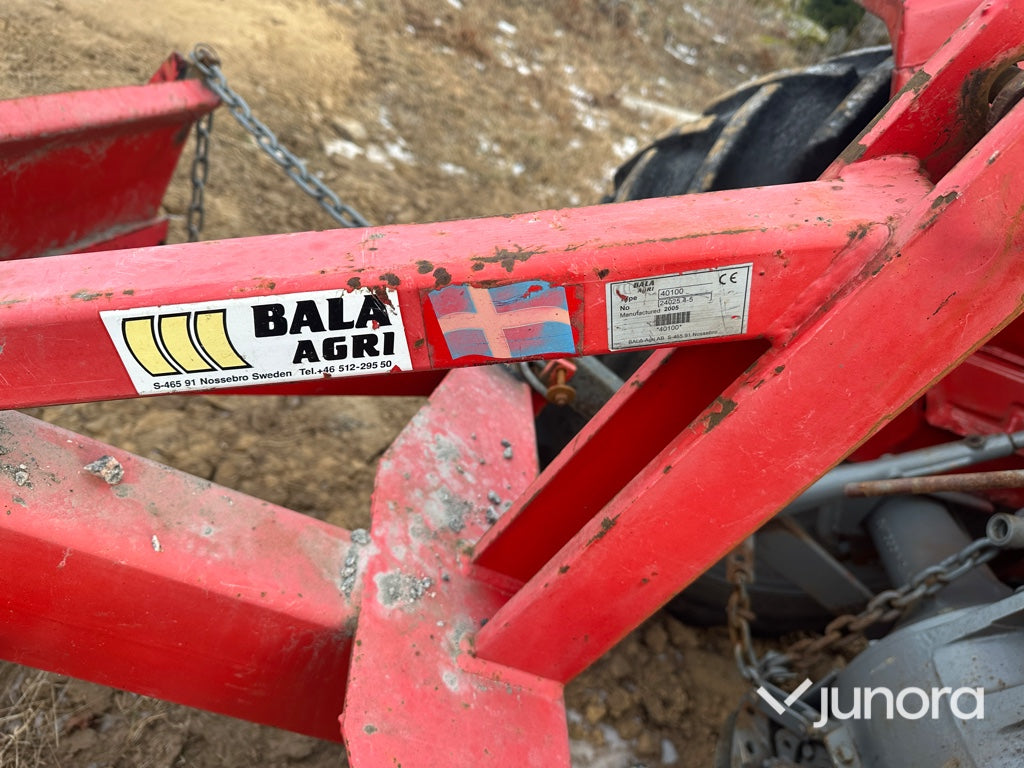 Traktor - Massey Ferguson 135