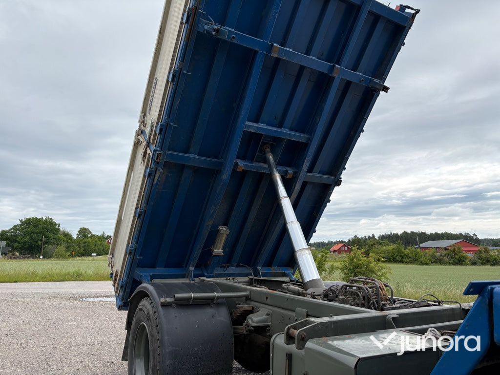 Veteranlastbil - Scania, LB 111 S 34 175