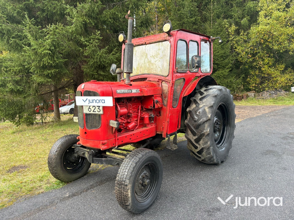 Traktor Nuffield 10/60