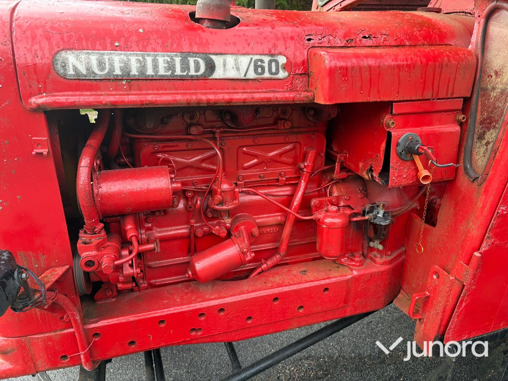 Traktor Nuffield 10/60