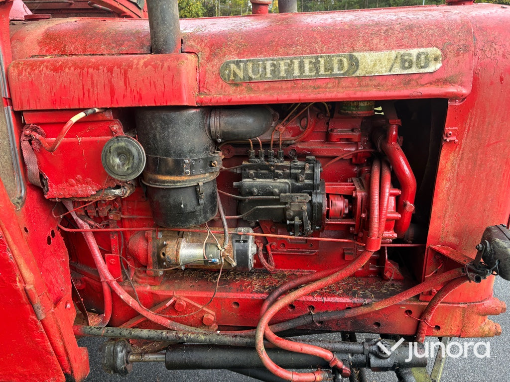 Traktor Nuffield 10/60