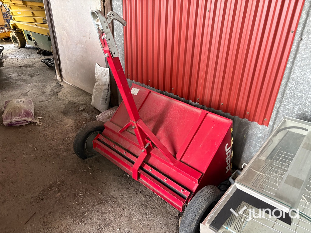Sandspridare Japa JA215
