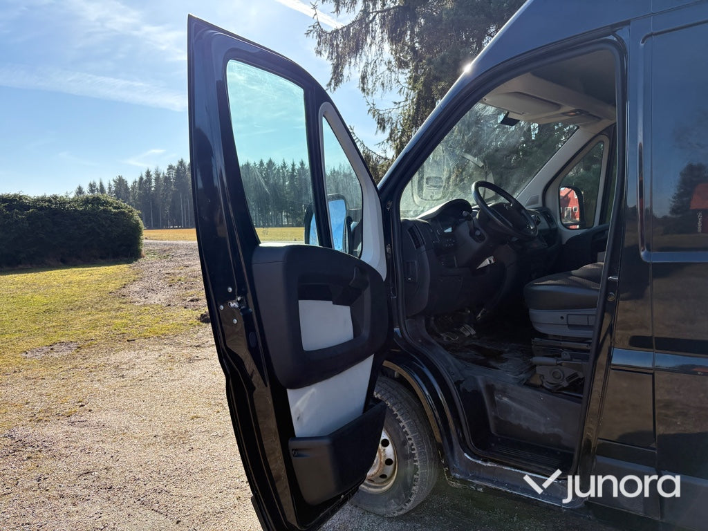 Lätt lastbil - Citroën, Jumper II 2.0 BlueHDi 130