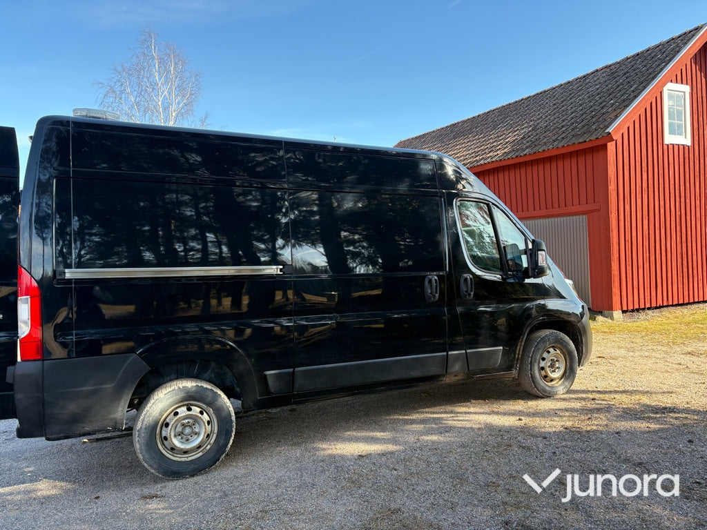 Lätt lastbil - Citroën, Jumper II 2.0 BlueHDi 130