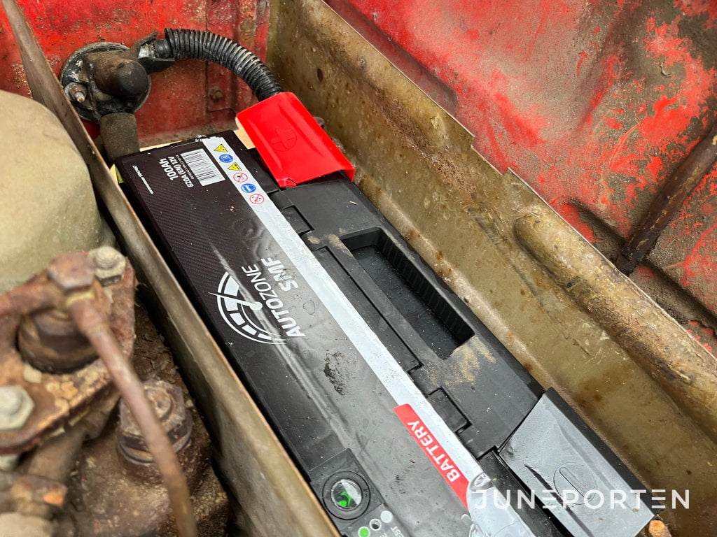 Traktor Zetor 4718