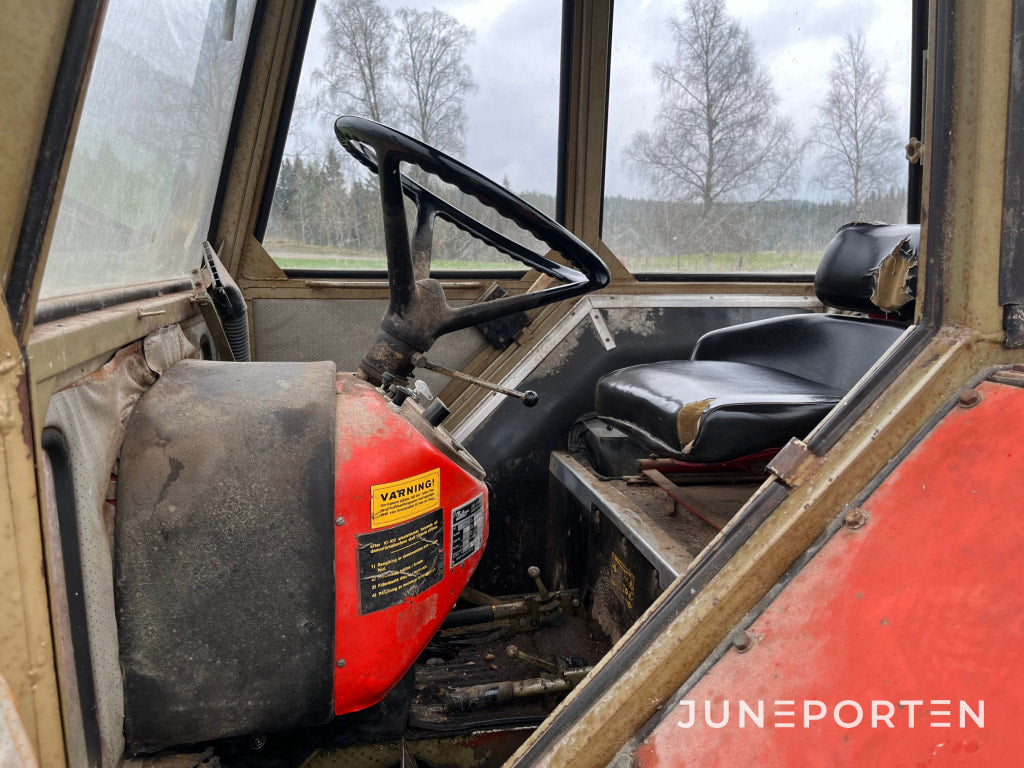 Traktor Zetor 4718