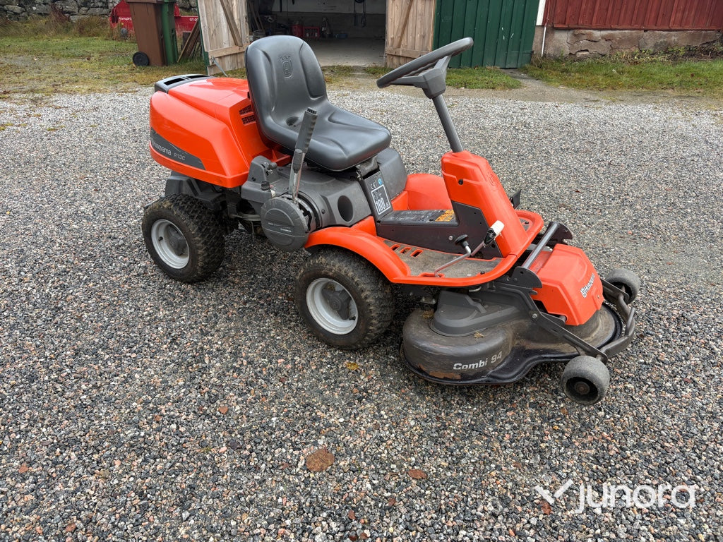 Gräsklippare - Husqvarna Rider R13 C