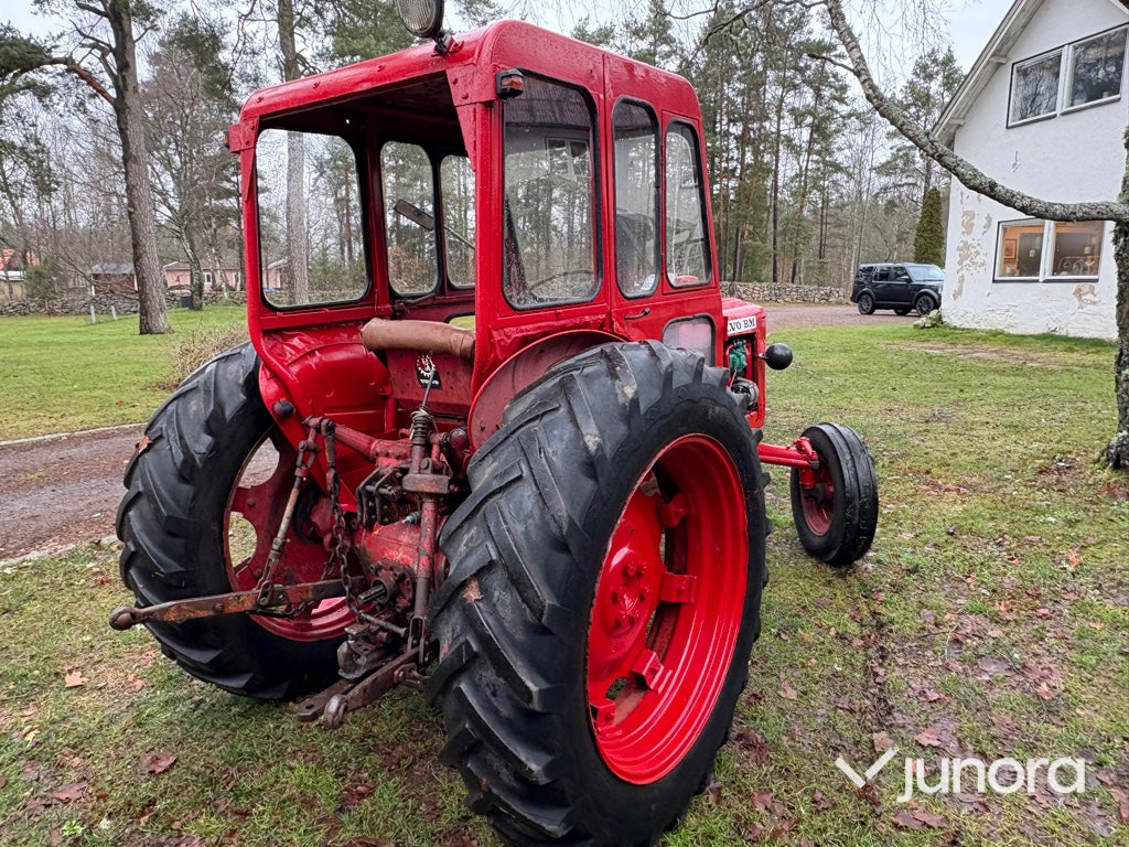 Traktor -  Volvo, B-M 400