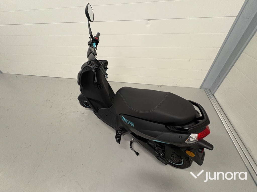 Moped - Peugeot, E-Streetzone